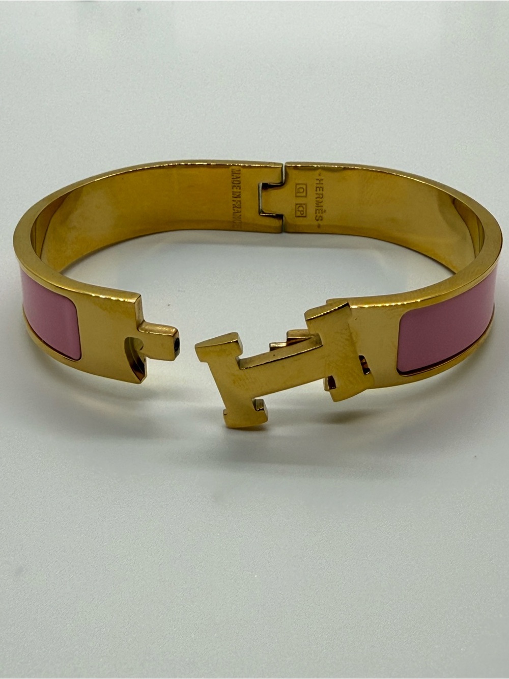 HERMÊS Clic H Bracelet - Picture 6 of 12
